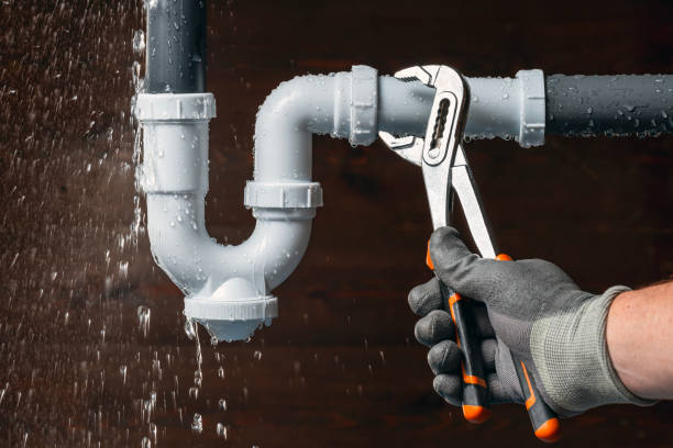 Professional Plumbing technician working in Hominy, OK
